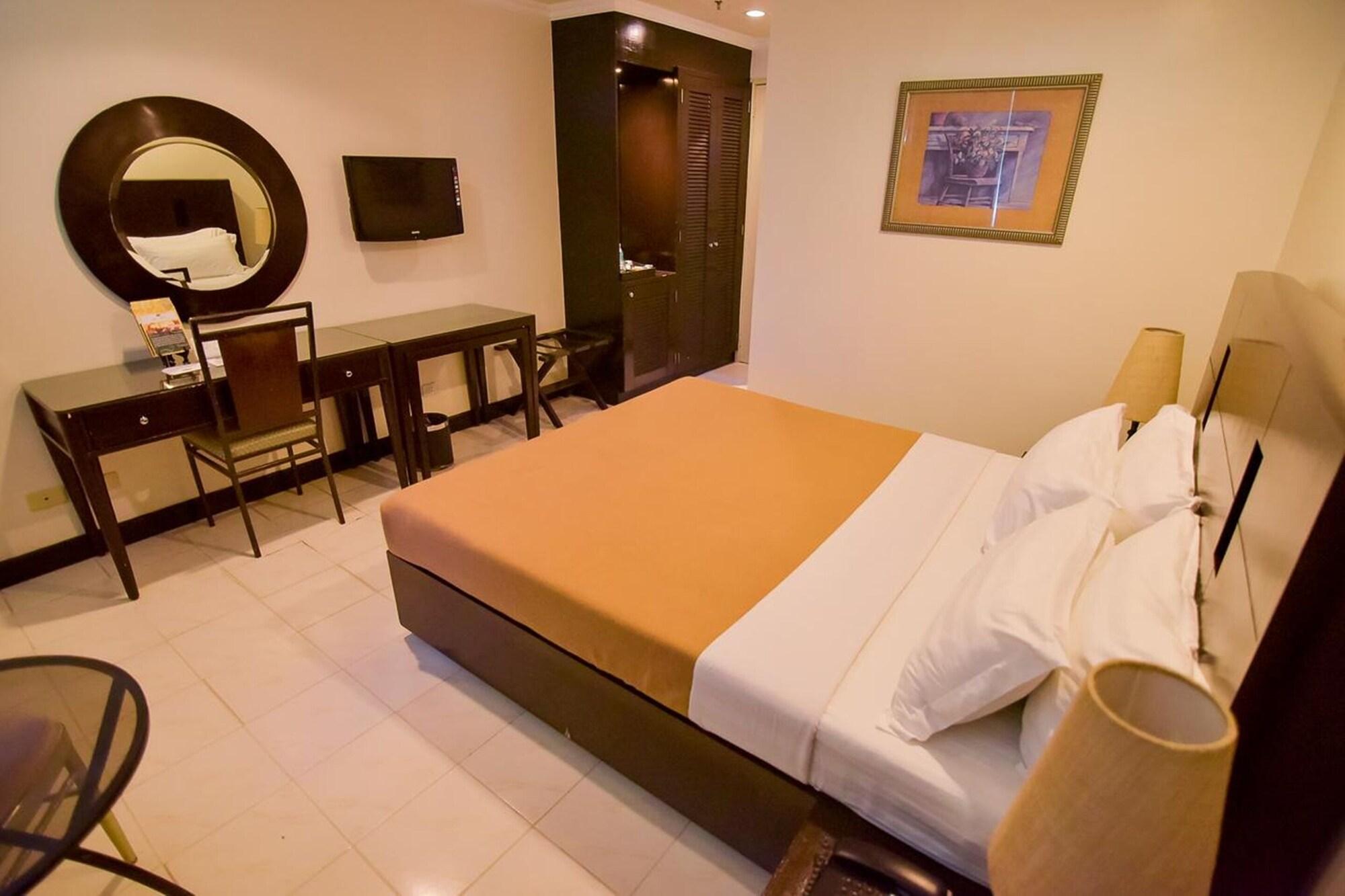 Hotel Tavern Surigao Eksteriør billede