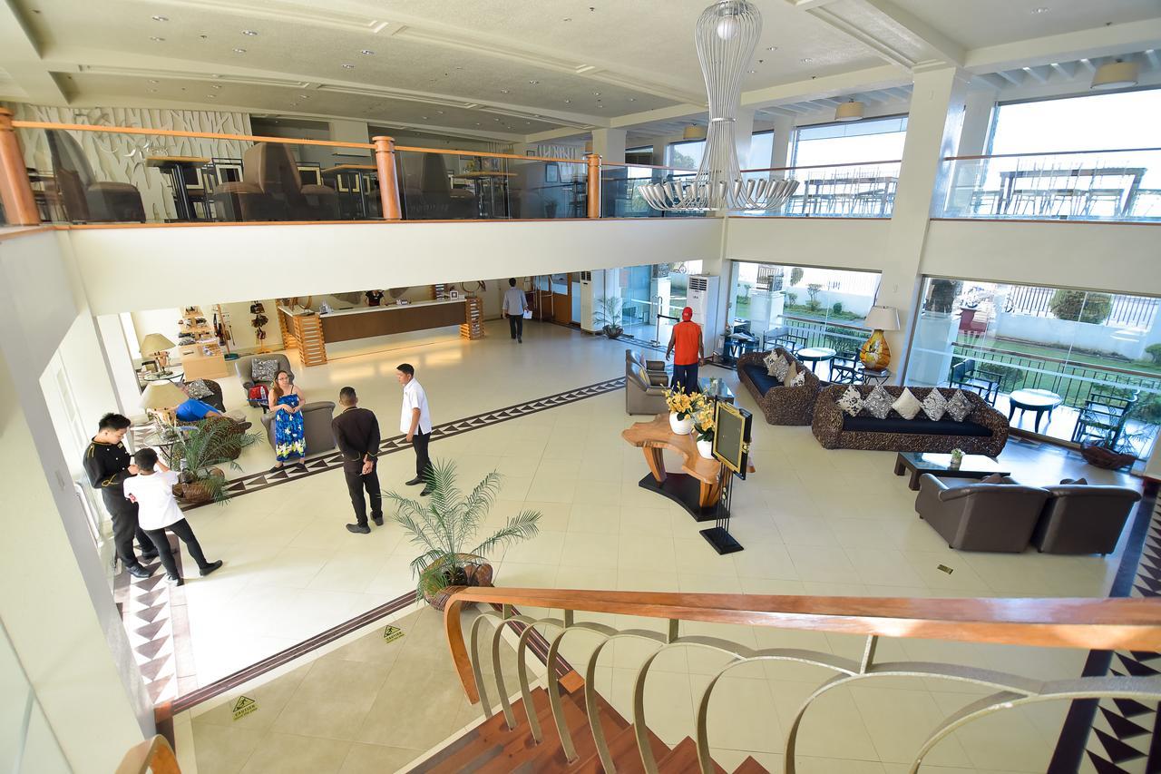 Hotel Tavern Surigao Eksteriør billede