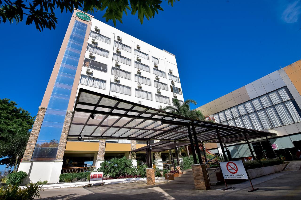 Hotel Tavern Surigao Eksteriør billede